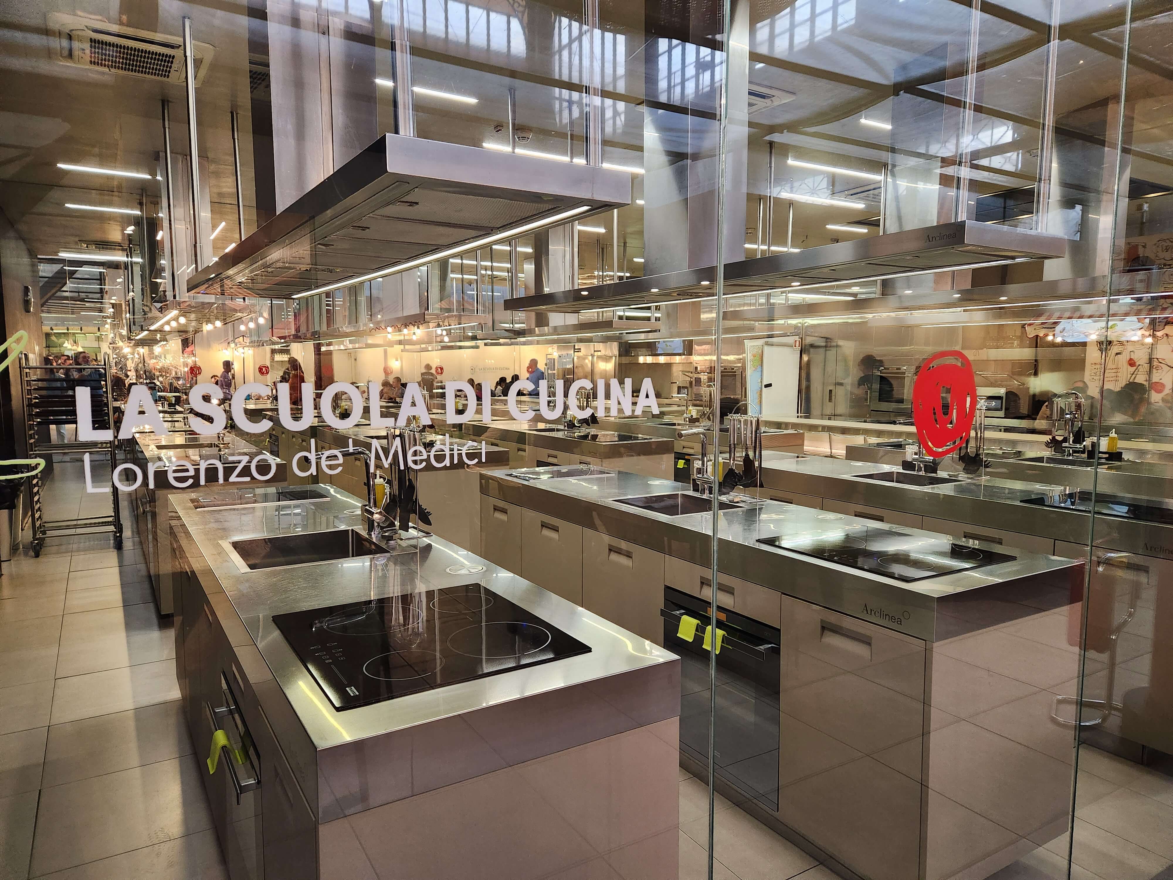 École de cuisine installée dans une halle de marché de Florence